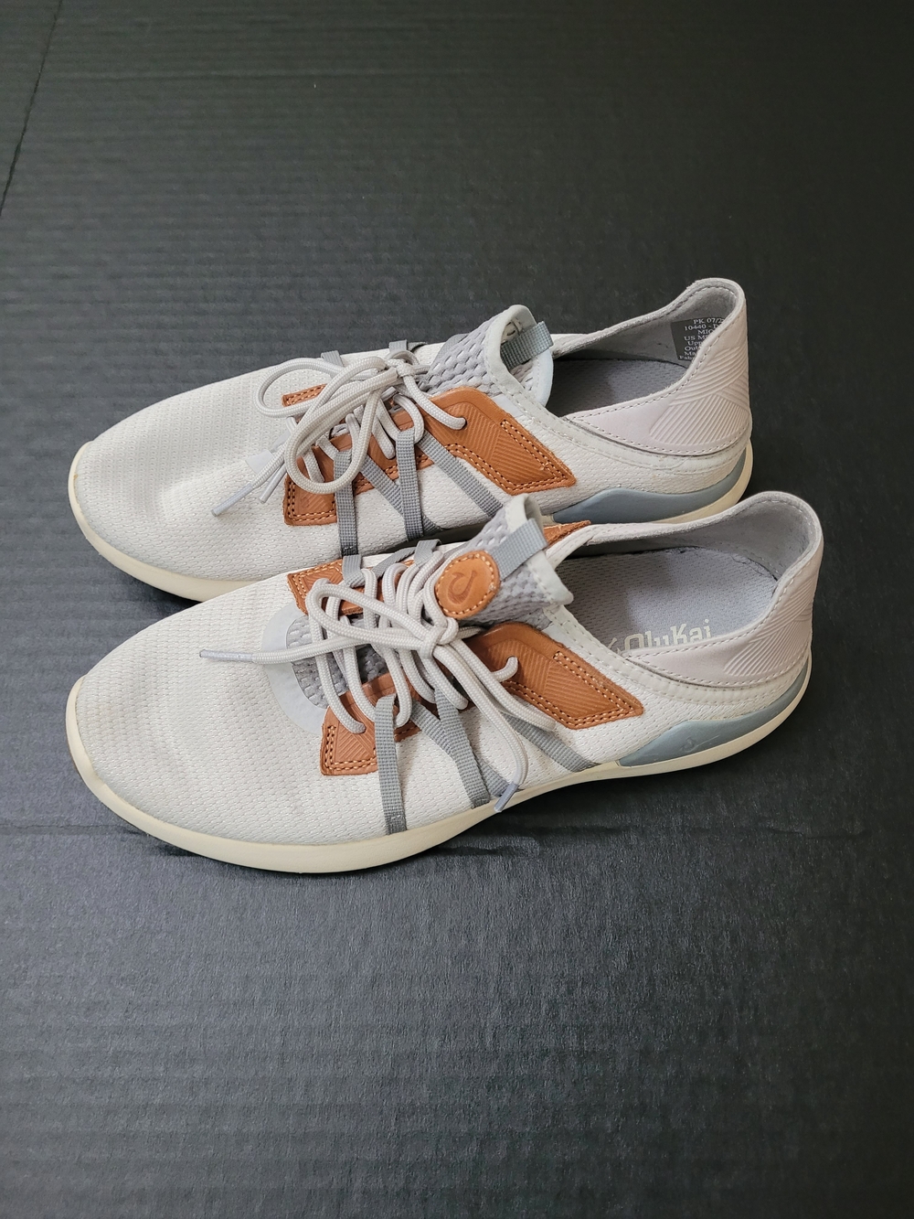 OluKai Men's Shoes Sneakers Sz 9 Mio Li Mist Grey